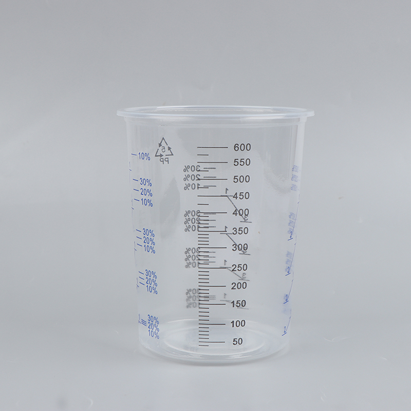Plastic Cup 50Pcs - 50個入り 600ml 計量済みプラスチック製塗料混合カップ 家庭用/作業場用計量ポット
