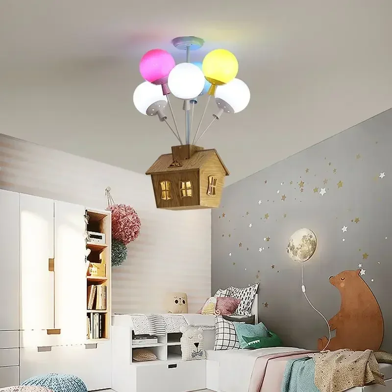 現代の漫画バルーンシーリングライト子供用ステンドグラスシャン - Led Balloon Light のレビューと価格