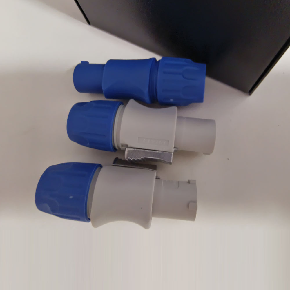 赤いボタン式手動コントローラー付きホリパウダー噴射機、結婚式 - Confetti Cannon Tube のレビューと価格